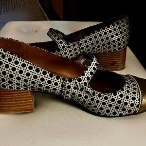 NWT Mod Shoes Mary Janes